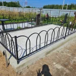 Памятник с цветником и благоустройством — фото 4