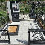 Горизонтальный памятник на троих — фото 2