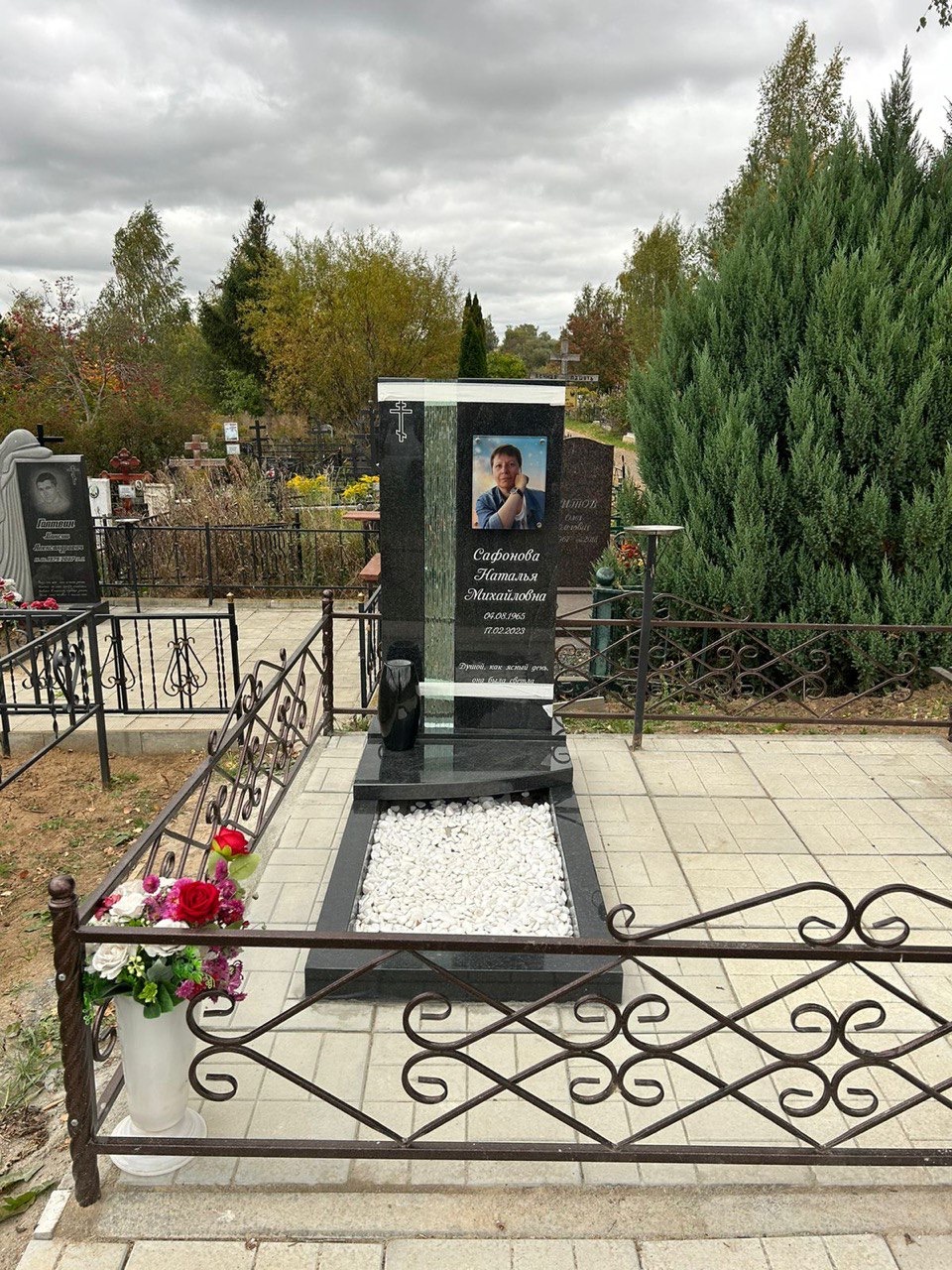 Мемориальные комплексы — работа от unknown