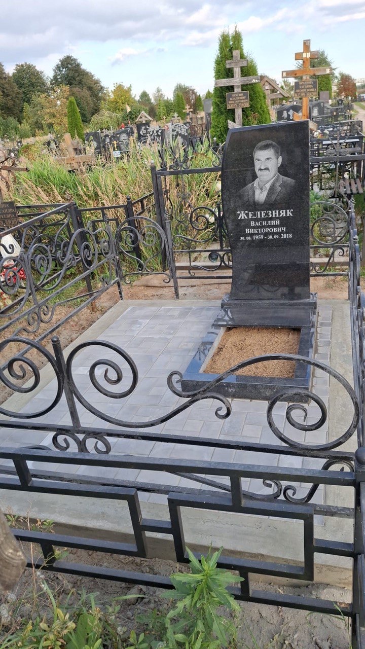 Мемориальные комплексы — работа от unknown