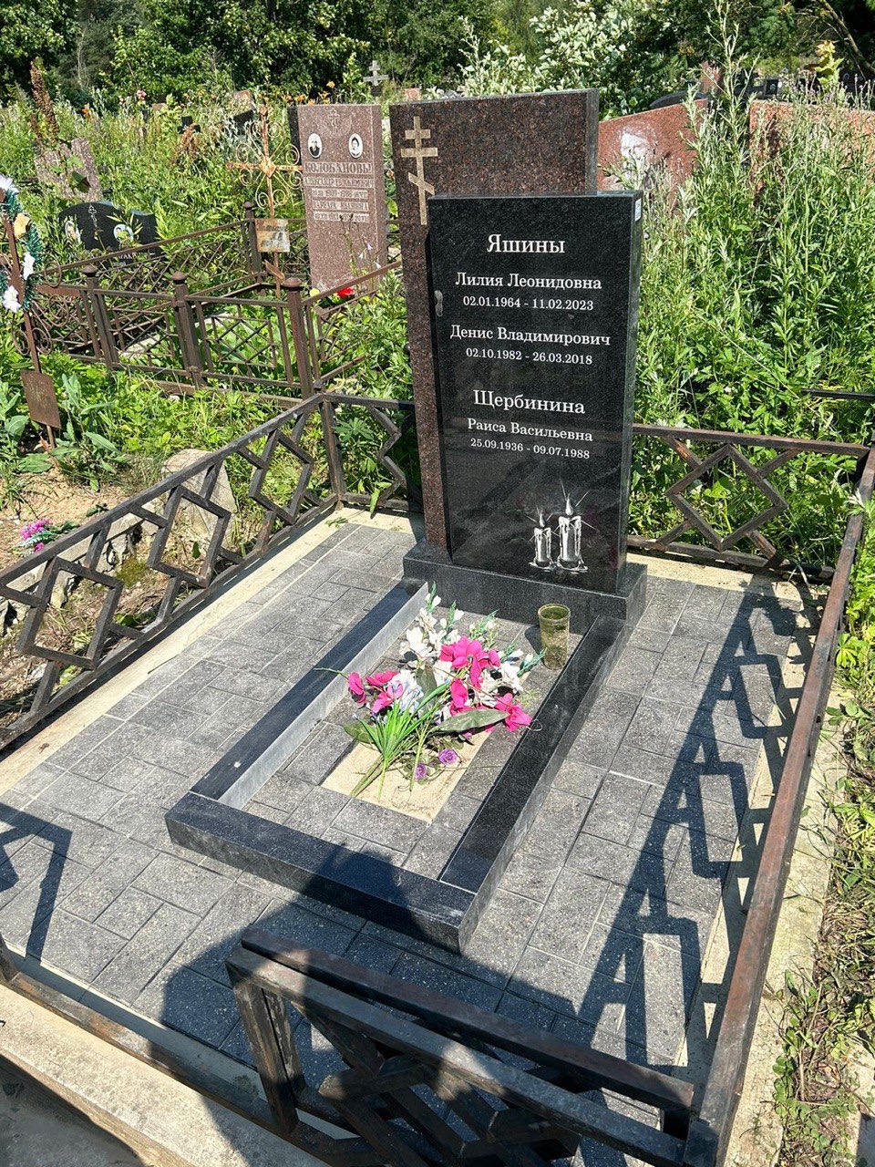 Мемориальные комплексы — работа от unknown